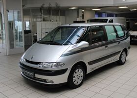 Рено Гранд Еспейс 2001 у Європі на Automoto.ua Срібний Рено Гранд Еспейс, об'ємом двигуна 2 л та пробігом 91 тис. км за 4573 $, фото 2 на Automoto.ua