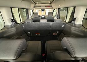 Синий Форд Grand Tourneo, объемом двигателя 1.5 л и пробегом 50 тыс. км за 26177 $, фото 15 на Automoto.ua