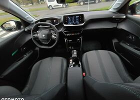 Пежо 208, объемом двигателя 1.2 л и пробегом 2 тыс. км за 18790 $, фото 4 на Automoto.ua