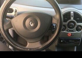 Рено Модус 2007 у Європі на Automoto.ua Коричневий Рено Модус, об'ємом двигуна 0 л та пробігом 220 тис. км за 800 $, фото 4 на Automoto.ua