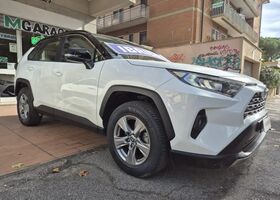 Тойота РАВ 4 2022 в Европе на Automoto.ua Белый Тойота РАВ 4, объемом двигателя 2.49 л и пробегом 51 тыс. км за 35922 $, фото 5 на Automoto.ua