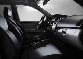 Міцубісі Паджеро Спорт, Позашляховик / Кросовер 2010 - н.в. 2.5 TD (178 Hp)