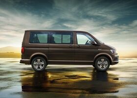 Volkswagen Caravelle 2016 на тест-драйве, фото 7