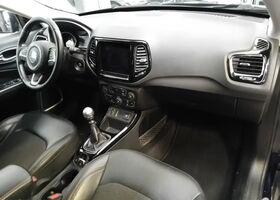 Джип Компас 2019 в Европе на Automoto.ua Синий Джип Компас, объемом двигателя 1.6 л и пробегом 69 тыс. км за 20937 $, фото 8 на Automoto.ua