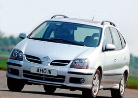 Nissan Almera Tino null на тест-драйве, фото 2