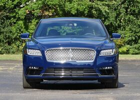 Lincoln Continental 2019 на тест-драйве, фото 2