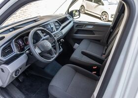 Фольксваген T6.1 Transporter 2024 в Европе на Automoto.ua Белый Фольксваген T6.1 Transporter, объемом двигателя 1.97 л и пробегом 14 тыс. км за 35574 $, фото 3 на Automoto.ua