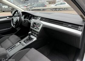 Фольксваген Пассат Варіант 2015 у Європі на Automoto.ua Сірий Фольксваген Пассат Варіант, об'ємом двигуна 1.6 л та пробігом 200 тис. км за 11791 $, фото 11 на Automoto.ua