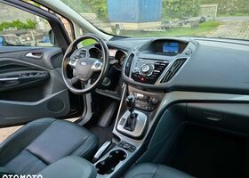 Форд Си-Макс, объемом двигателя 2 л и пробегом 170 тыс. км за 4319 $, фото 6 на Automoto.ua