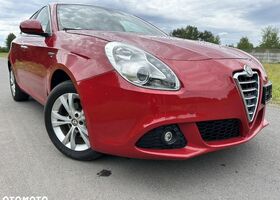 Альфа Ромео Giulietta, об'ємом двигуна 1.37 л та пробігом 220 тис. км за 6458 $, фото 3 на Automoto.ua