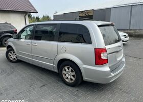 Крайслер Town & Country, об'ємом двигуна 3.61 л та пробігом 291 тис. км за 5594 $, фото 6 на Automoto.ua