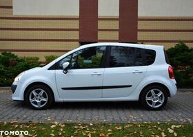 Рено Модус 2009 в Европе на Automoto.ua Белый Рено Модус, объемом двигателя 1 л и пробегом 171 тыс. км за 12800 $, фото 1 на Automoto.ua