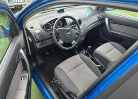 Шевроле Авео 2009 у Європі на Automoto.ua Синій Шевроле Авео, об'ємом двигуна 1.21 л та пробігом 190 тис. км за 1800 $, фото 2 на Automoto.ua