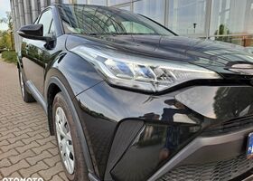 Тойота C-HR, об'ємом двигуна 1.99 л та пробігом 38 тис. км за 22246 $, фото 7 на Automoto.ua