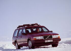 Вольво 940, Універсал 1990 - 1994 Kombi (945) 2.3 i