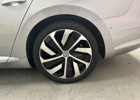 Фольксваген Arteon 2020 у Європі на Automoto.ua Срібний Фольксваген Arteon, об'ємом двигуна 1.98 л та пробігом 99 тис. км за 40589 $, фото 13 на Automoto.ua