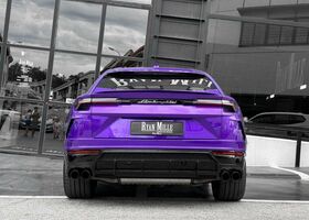 Фіолетовий Ламборджині Урус, об'ємом двигуна 4 л та пробігом 14 тис. км за 377862 $, фото 3 на Automoto.ua