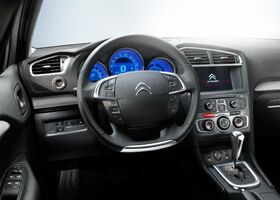 Citroen C4 2015 на тест-драйве, фото 14