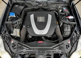 Черный Мерседес ЦЛС 350, объемом двигателя 3.5 л и пробегом 112 тыс. км за 12809 $, фото 27 на Automoto.ua
