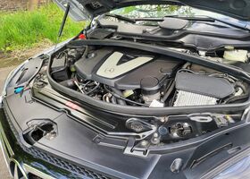 Сірий Мерседес Р 350, об'ємом двигуна 2.99 л та пробігом 150 тис. км за 21398 $, фото 7 на Automoto.ua