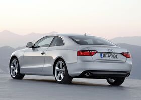 Ауді A5, Купе 2011 - н.в. Coupe 1,8 TFSI (170)