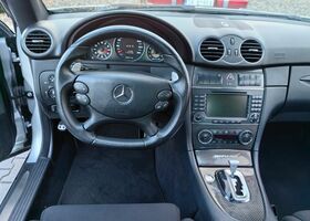 Сірий Мерседес CLK 63 AMG, об'ємом двигуна 6.21 л та пробігом 50 тис. км за 125272 $, фото 23 на Automoto.ua