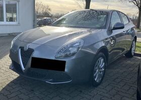 Сірий Альфа Ромео Giulietta, об'ємом двигуна 1.37 л та пробігом 27 тис. км за 21075 $, фото 5 на Automoto.ua