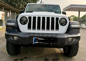 Джип Вранглер 2020 в Европе на Automoto.ua Белый Джип Вранглер, объемом двигателя 2.14 л и пробегом 115 тыс. км за 46462 $, фото 9 на Automoto.ua