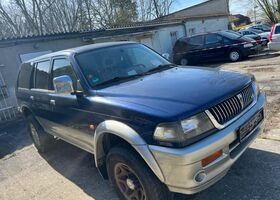 Міцубісі Паджеро 1999 у Європі на Automoto.ua Синій Міцубісі Паджеро, об'ємом двигуна 2.97 л та пробігом 250 тис. км за 1750 $, фото 5 на Automoto.ua