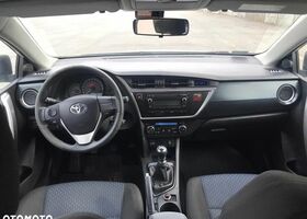 Тойота Ауріс, об'ємом двигуна 1.36 л та пробігом 336 тис. км за 6004 $, фото 22 на Automoto.ua