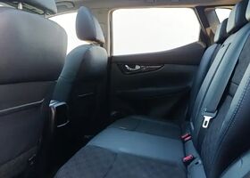 Ниссан Кашкай 2014 в Европе на Automoto.ua Белый Ниссан Кашкай, объемом двигателя 1.46 л и пробегом 201 тыс. км за 11556 $, фото 12 на Automoto.ua