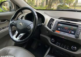 Кіа Sportage, об'ємом двигуна 1.69 л та пробігом 130 тис. км за 10043 $, фото 34 на Automoto.ua