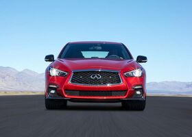 Infiniti Q50 2020 на тест-драйве, фото 2