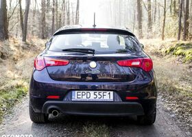 Альфа Ромео Giulietta, об'ємом двигуна 1.6 л та пробігом 243 тис. км за 4860 $, фото 5 на Automoto.ua