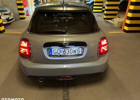 Міні Cooper, об'ємом двигуна 1.5 л та пробігом 111 тис. км за 15745 $, фото 5 на Automoto.ua