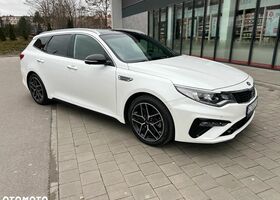 Кіа Оптіма, об'ємом двигуна 1.59 л та пробігом 143 тис. км за 17905 $, фото 5 на Automoto.ua