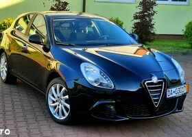 Альфа Ромео Giulietta, об'ємом двигуна 1.37 л та пробігом 130 тис. км за 5810 $, фото 3 на Automoto.ua