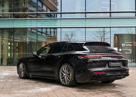 Чорний Порше Panamera, об'ємом двигуна 4 л та пробігом 84 тис. км за 116558 $, фото 6 на Automoto.ua