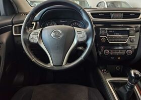 Ниссан Кашкай 2014 в Европе на Automoto.ua Белый Ниссан Кашкай, объемом двигателя 1.6 л и пробегом 195 тыс. км за 7900 $, фото 11 на Automoto.ua