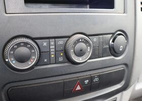 Фольксваген Крафтер 2012 в Европе на Automoto.ua Белый Фольксваген Крафтер, объемом двигателя 1.97 л и пробегом 129 тыс. км за 19366 $, фото 11 на Automoto.ua