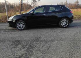 Альфа Ромео Giulietta, об'ємом двигуна 1.96 л та пробігом 238 тис. км за 5810 $, фото 2 на Automoto.ua