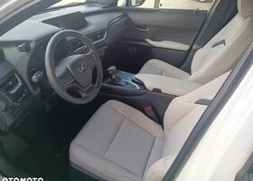 Лексус UX, объемом двигателя 1.99 л и пробегом 12 тыс. км за 32397 $, фото 10 на Automoto.ua