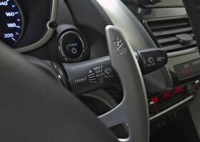 Міцубісі Eclipse Cross 2022 у Європі на Automoto.ua Білий Міцубісі Eclipse Cross, об'ємом двигуна 2.36 л та пробігом 62 тис. км за 25195 $, фото 14 на Automoto.ua