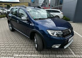 Дачия Sandero StepWay, объемом двигателя 0.9 л и пробегом 75 тыс. км за 7300 $, фото 3 на Automoto.ua