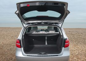 Mercedes-Benz B 180 null изображение 9 Mercedes-Benz B 180 null на тест-драйве, фото 9