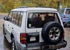 Міцубісі Паджеро 1995 у Європі на Automoto.ua Міцубісі Паджеро, об'ємом двигуна 0 л та пробігом 153 тис. км за 10500 $, фото 3 на Automoto.ua