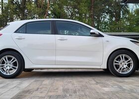 Киа Рио, объемом двигателя 1.25 л и пробегом 150 тыс. км за 8380 $, фото 3 на Automoto.ua