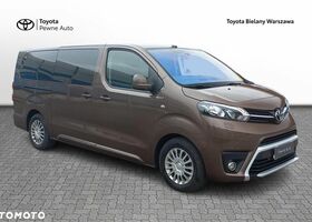 Тойота Proace Verso, объемом двигателя 2 л и пробегом 41 тыс. км за 39935 $, фото 6 на Automoto.ua