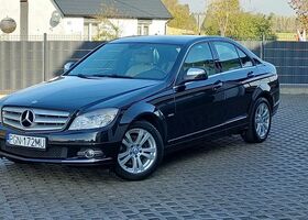 Мерседес Ц-Клас 2008 у Європі на Automoto.ua Чорний Мерседес Ц-Клас, об'ємом двигуна 1 л та пробігом 189 тис. км за 8463 $, фото 1 на Automoto.ua