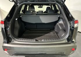 Тойота Corolla Cross 2024 у Європі на Automoto.ua Чорний Тойота Corolla Cross, об'ємом двигуна 1.99 л та пробігом 54 тис. км за 38341 $, фото 10 на Automoto.ua